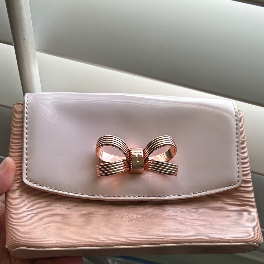 🖤Ted Baker Pink Clutch with Metallic Bow - Picture 15 of 16
